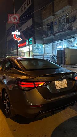 نيسان سنترا